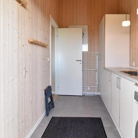 Three-bedroom In Fåborg