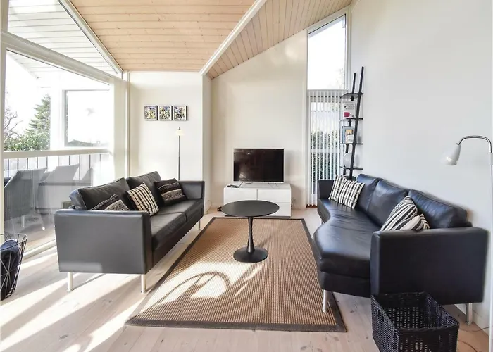 Three-Bedroom Holiday Home In Faaborg